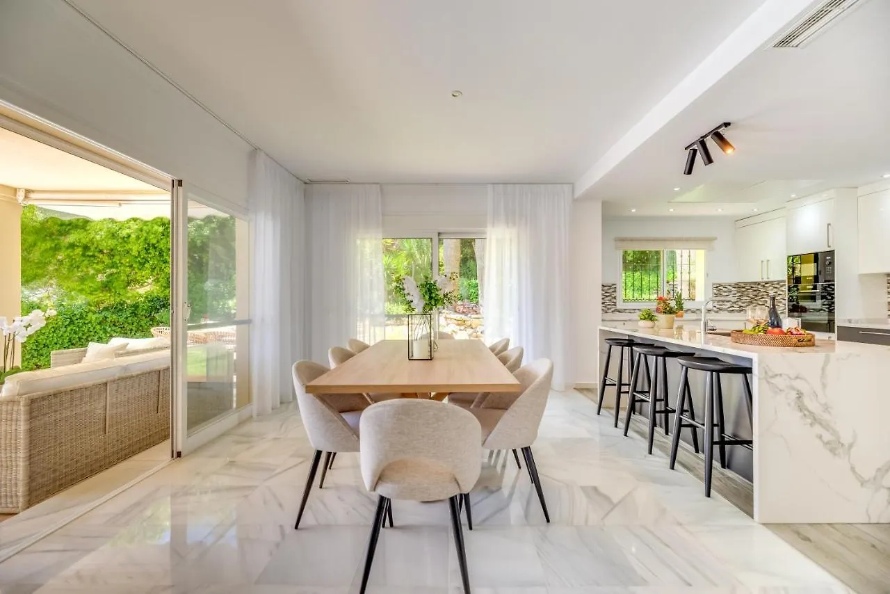 Vacation Marbella I Villa Nadal, Private Pool, Lush Garden, Best Beaches At Your Doorstep