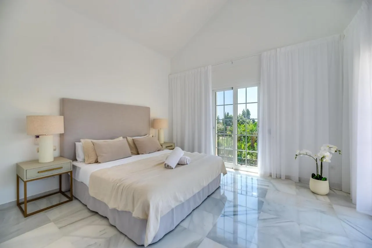Vacation Marbella I Villa Nadal, Private Pool, Lush Garden, Best Beaches At Your Doorstep