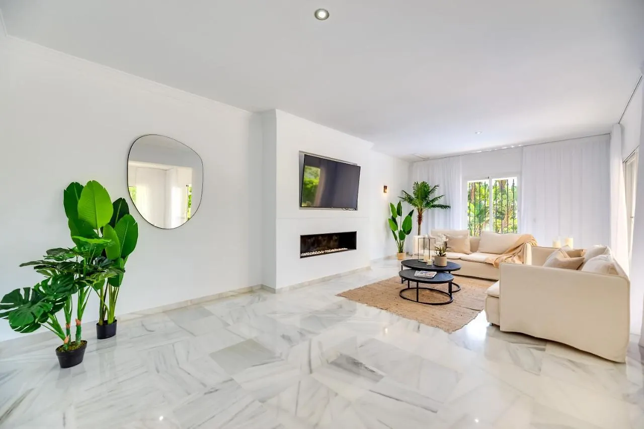 Vacation Marbella I Villa Nadal, Private Pool, Lush Garden, Best Beaches At Your Doorstep